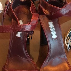 Prada shoes eu size 40